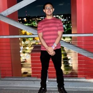 Meet your Posher, Ernesto